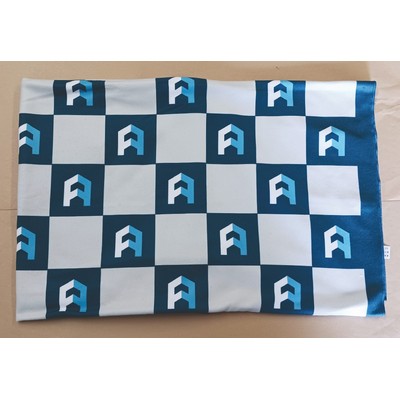 Fleece Blanket W/Pouch (Small)