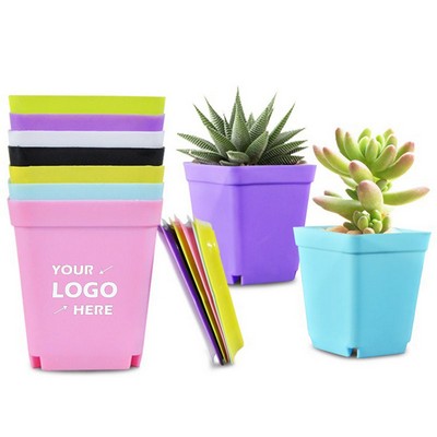 Small Plastic Flower Pot