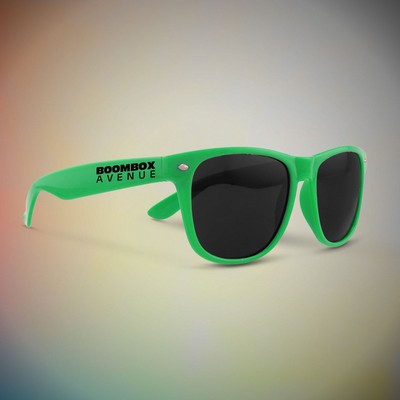 Premium Green Classic Retro Sunglasses