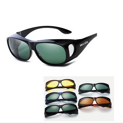 Sunglasses with Polarized Lenses