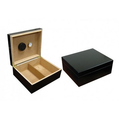 Chalet Black Humidor w/Humidifier & Hygrometer