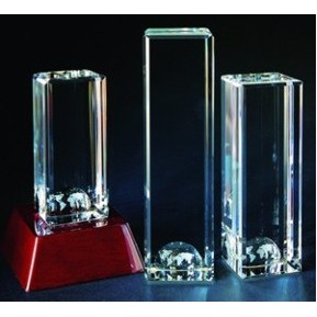 Crystal World Tower Award (8"x2¾"x2 3/8")