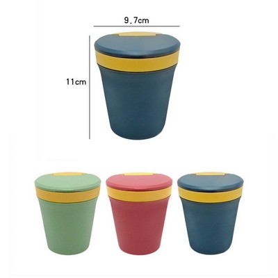 Portable cereal breakfast soup cup with sealed lid and foldable spoon