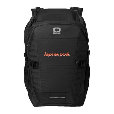 OGIO® Motion X-Over Pack