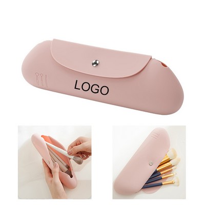 Silicone Makeup Brush Holder with Magnetic Closure