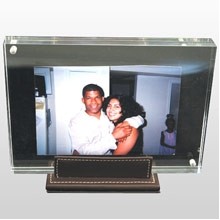 Magnetic Leather Based Thick Entrapment (Holds 4"x6" Photo)