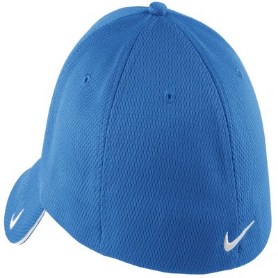 Nike Dri-FIT Mesh Swoosh Flex Sandwich Cap.