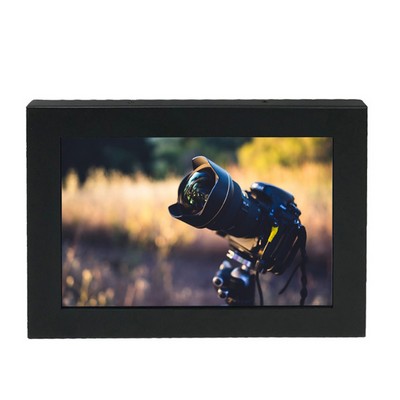 7" Digital Picture Frame: Display Memories in Style!