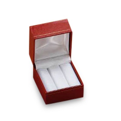 Carter Leatherette Hook Earring Box