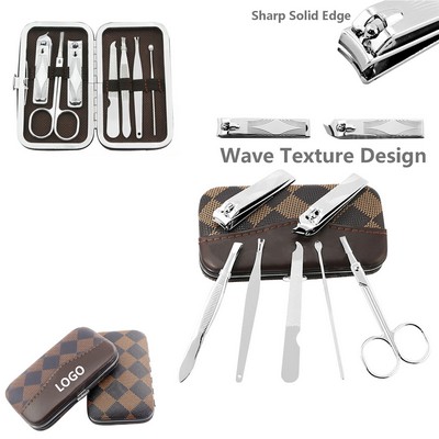 Checked Surface 7 Pieces Manicure Set