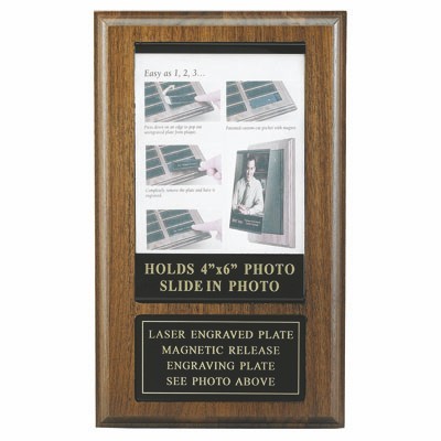 Walnut Veneer Plaque w/Engraving Plate & 4"x6" Photo Holder (6"x10")