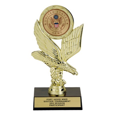 7 ¼" Eagle Trophy w/2" Medallion Insert