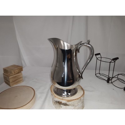 Salisbury 47 Oz. Pewter Water Pitcher