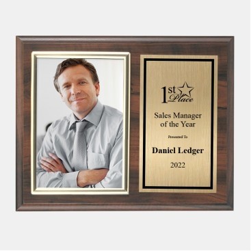 Horizontal Cherry Finish Slide-in Plaque w/ Slide-in Photo Frame & Gold Plate (7"x5")