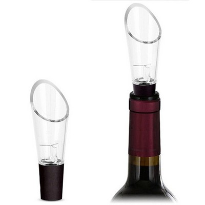 Sleek Wine Pourer