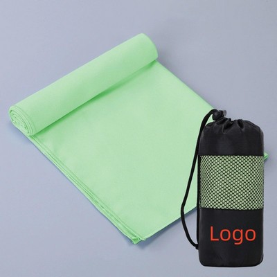 Soft Breathable Microfiber Travel Sports Towel with Carrying Pouch