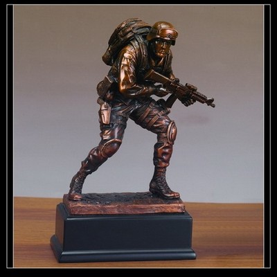 Marine Trophy (5.5"x10")