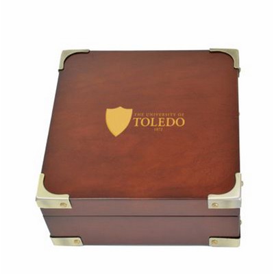 Classic Wooden Box w/Brass Corners in Rosewood Finish