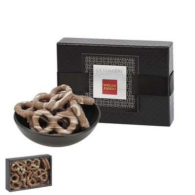 La Lumiere - Elite Treats - Milk Chocolate Pretzels with White Chocolate Drizzle with Buckle