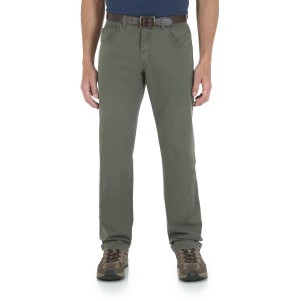 Wrangler® Rugged Wear® Men's Moss Relaxed Straight Fit Jeans