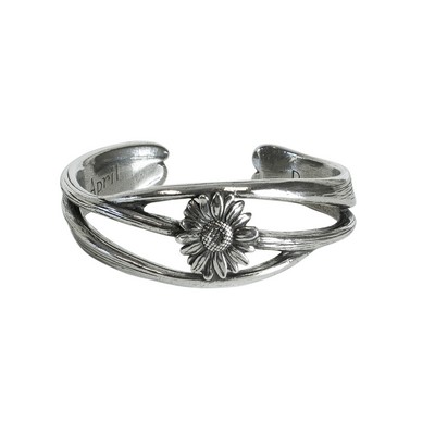 Nouveau Flower of the Month Bracelet - April/ Daisy